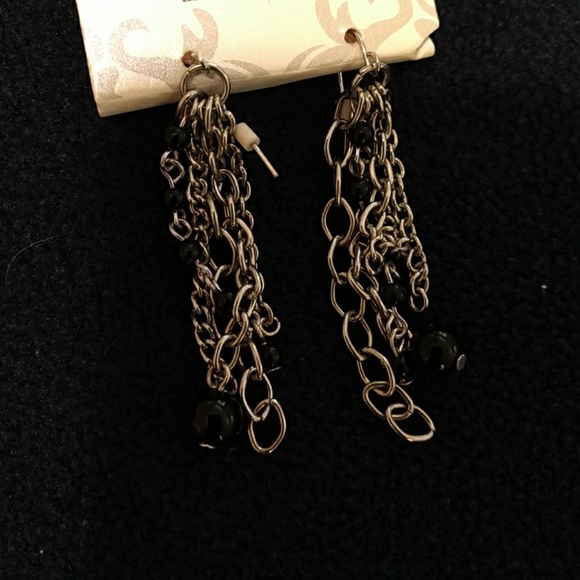 Necklace - Picture 3 of 6